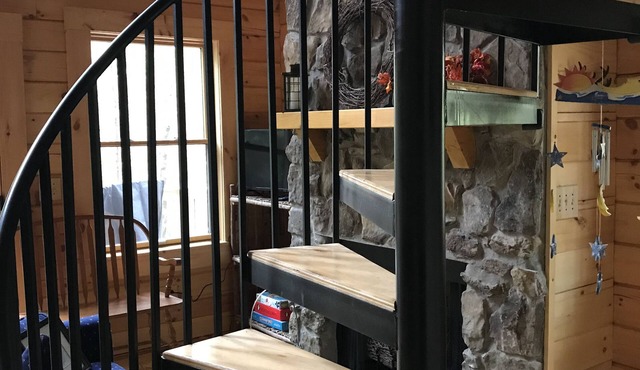 The Cabin at Wayside - a new cozy get-away!