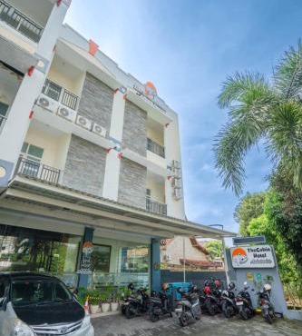 The Cabin Hotel Ambasador
