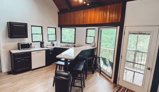 The Cabin on Current River with Private Gravel Bar!