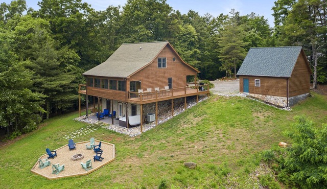 "The Cabin": Scenic Cabin Views Fire Pit Fast WiFi
