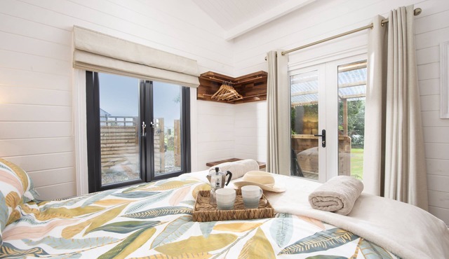 The Cabin, Summercourt