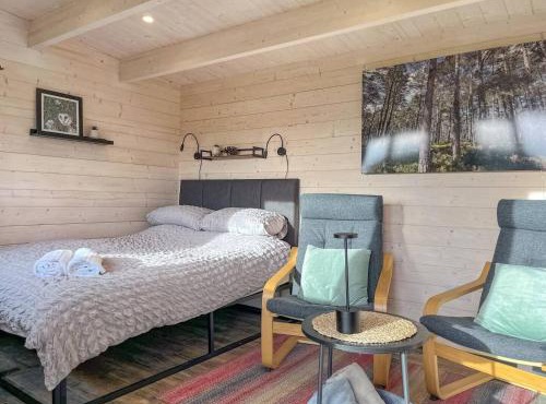 The Cabins at Redroofs