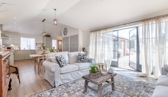 The Calf Pens-Honington