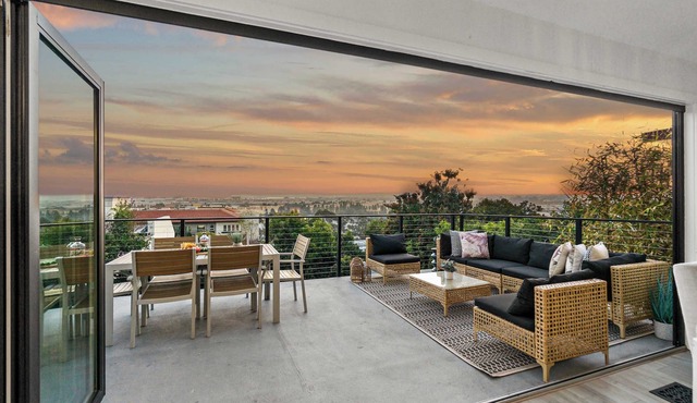 The California II - Mission Hills Hideaway