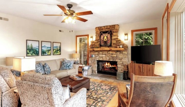The Camp - Luxe Blue Ridge Condo