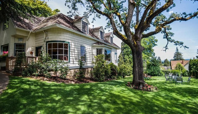 The Campbell House Inn