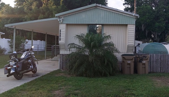 The Canal House Located on the Harris Chain of Lakes in central Florida.