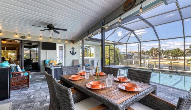 The Canal House of Punta Gorda Isles, Pool, Pet Friendly, Kayaks, Bikes