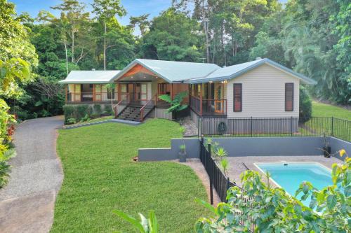 The Canopy a Private Oasis