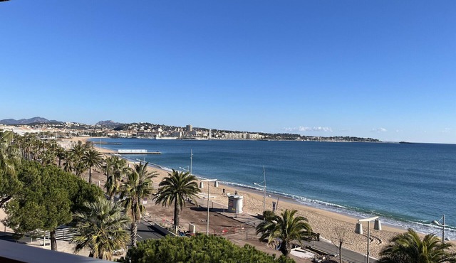 The Capitole C403 Apartment with exceptional sea view – Fréjus Beach