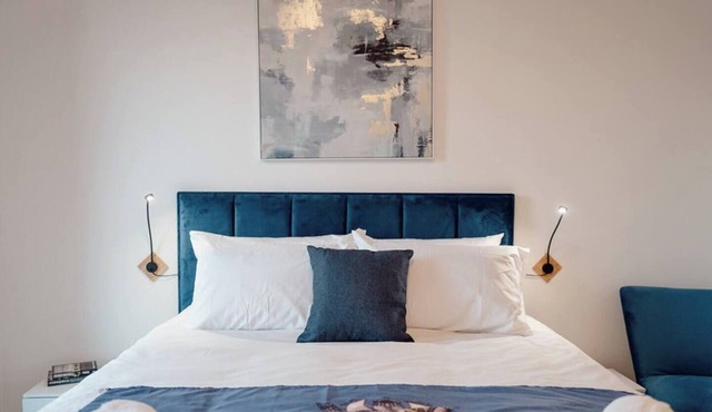 The Captain`s Quarters - 2 bed 2 bath, water views