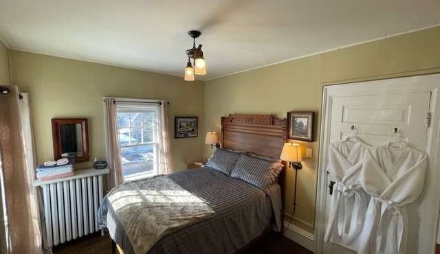 The Captain's House bed & breakfast