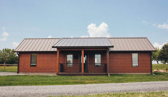 The Caribou Cabin - Hidden Acres Cabins
