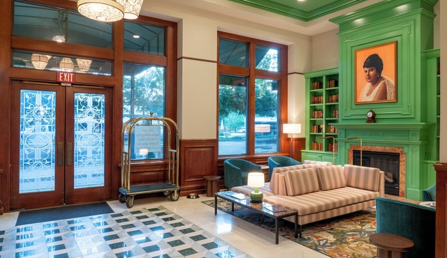 The Carlton Hotel, Atascadero, a Tribute Portfolio Hotel
