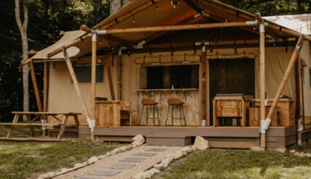 The Carlton Lodge Unit 4 - Glamping Retro