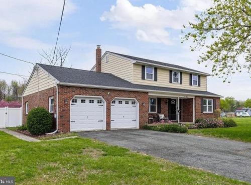 The Carneys Point Cottage