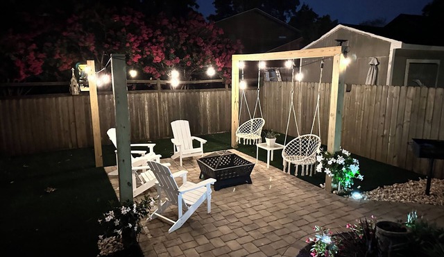 The Carolina Dream, Dogs Welcome! Fully remodeled in 2023