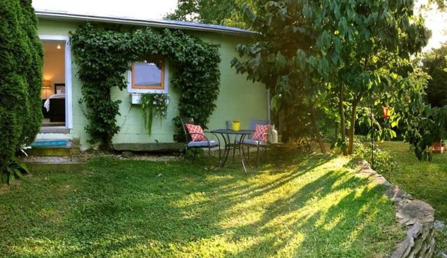 The Carriage House at Carrot Top Cottage
