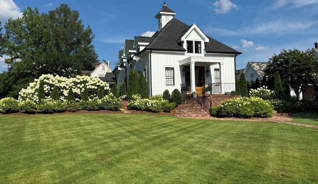 The Carriage House of Corinth is a remodeled home with loads of charm