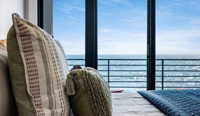 The Carrington Cove Lake Retreat