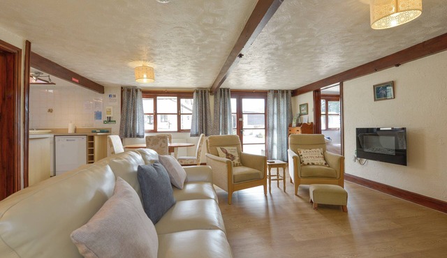 THE CART LINHAY, pet friendly, with pool in Bideford