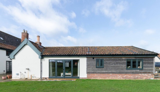 The Cart Lodge - Two Bedroom House, Sleeps 4