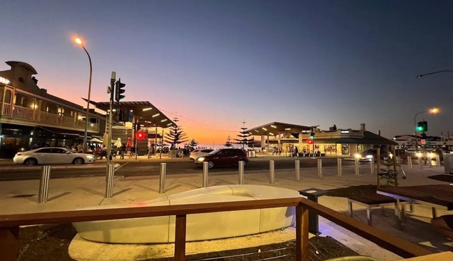 The Cast Away Apartment Henley Beach