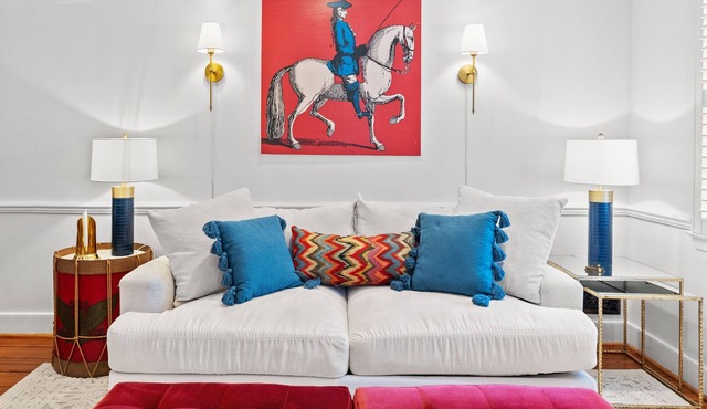 The Cavalier - Quiet Corner of Old Town