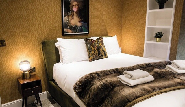 The Cavern Suite at Foxlow Grange