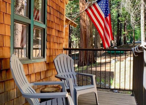 The Cedar Loft - Pet and Family Friendly - BBQ/Pool/Fire Pit