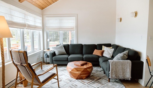 The Cedar- Waterfront/SAUNA/Kayaks/Swimming