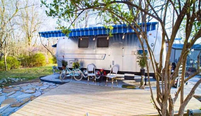 The Celesta - Beautiful 1971 Airstream and Patio