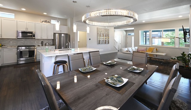 The Central Park Retreat – Luxury 3BR/2.5BA Single-Family Home
