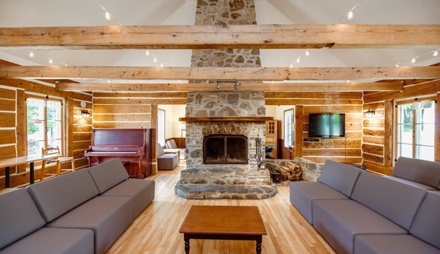 The Chapel - 9 bedrooms for 41 people