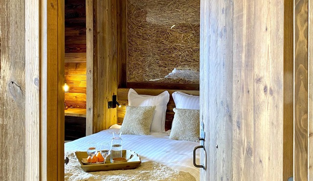 The charm for 2 people