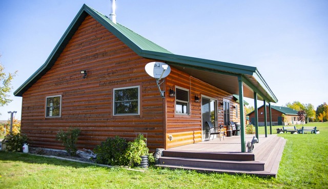 The Chalet on Private Lake