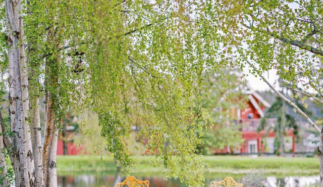 The Chamomile Room with en suite bathroom