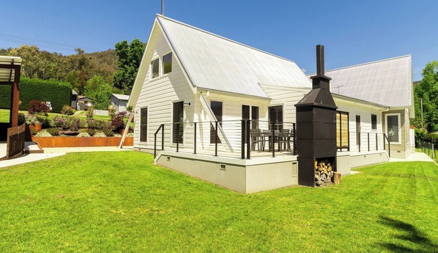 The Chapel | Luxe High Country Stay