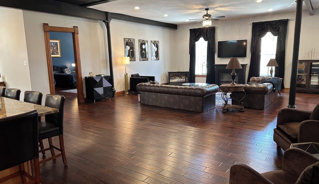 The Charleston Suite - A 2700 sq ft private upstairs suite, sleeps 8-10 people.