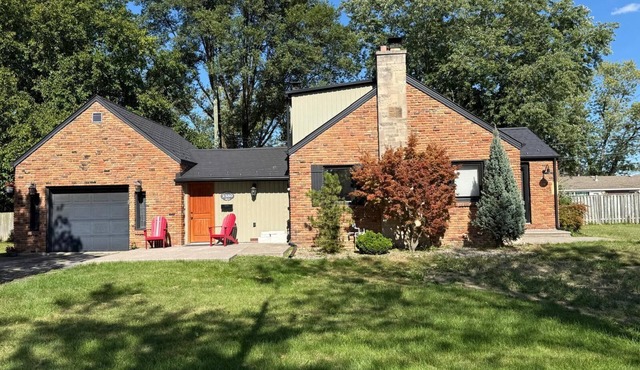 The charm and aesthetic of county living right in South Windsor