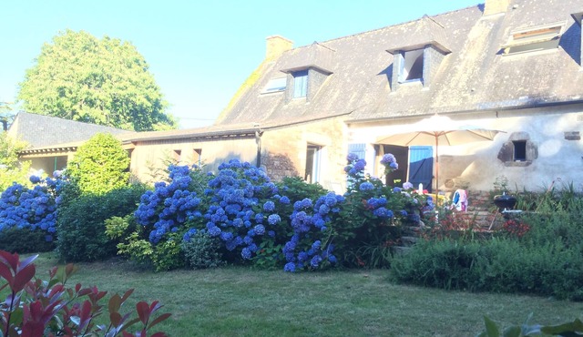 The charm of a farmhouse in the heart of the Morbihan Gulf