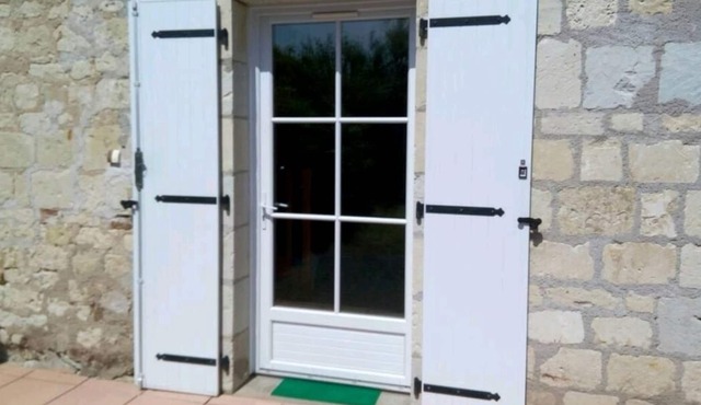 The charm of tufa 5 mins from downtown Saumur!