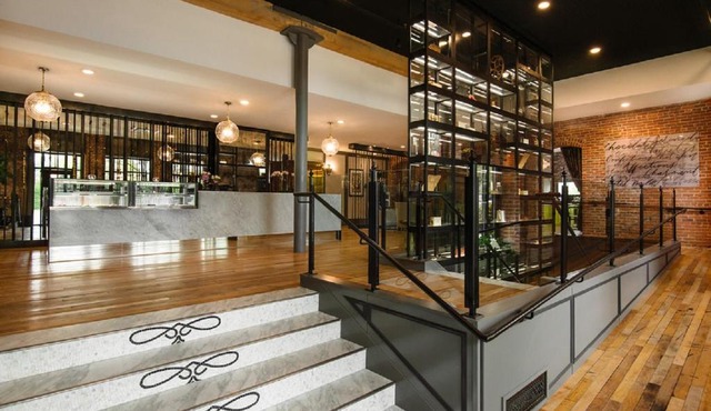 The Charmant Hotel