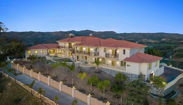 The Chateau Escondido
