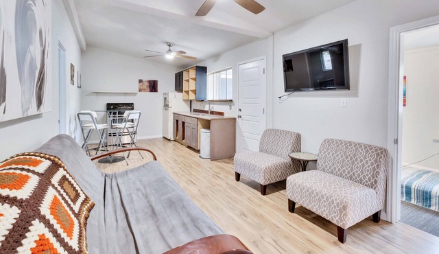 The Chateau Unit B