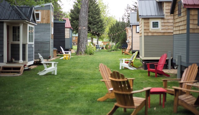 The Cheyenne at WeeCasa – Gateway to Boulder, Lyons & the Rockies