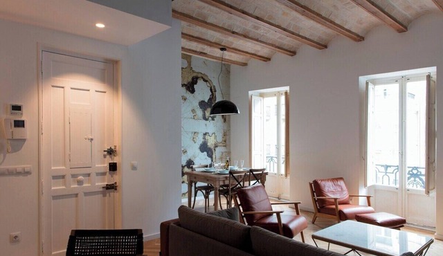 The Chic and Elegant Apartment in Valencia Centre by Florit Flats