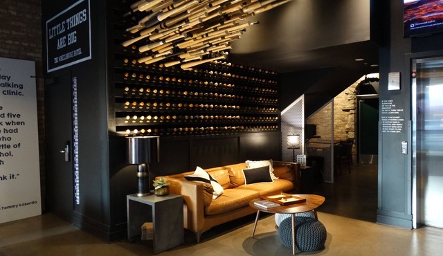 The Chicago Hotel Collection - Wrigleyville