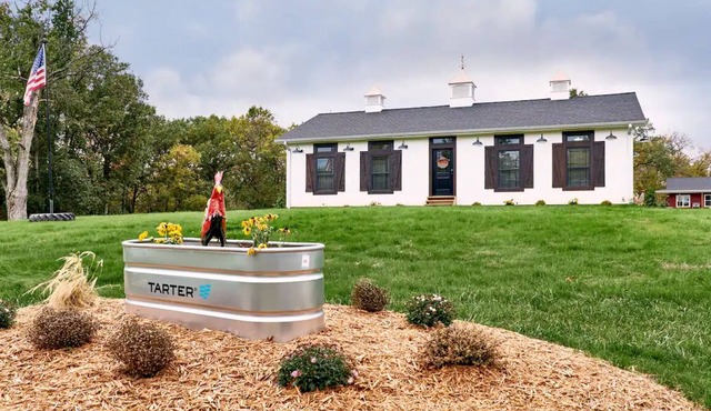 The Chicken Coop on Highway H