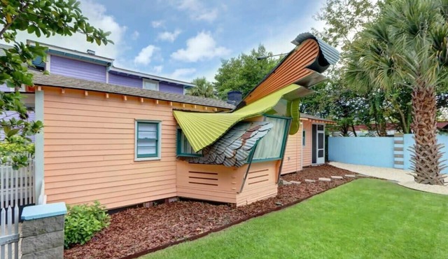 The Chicken Shack, Funky | Eclectic | Dog-Friendly